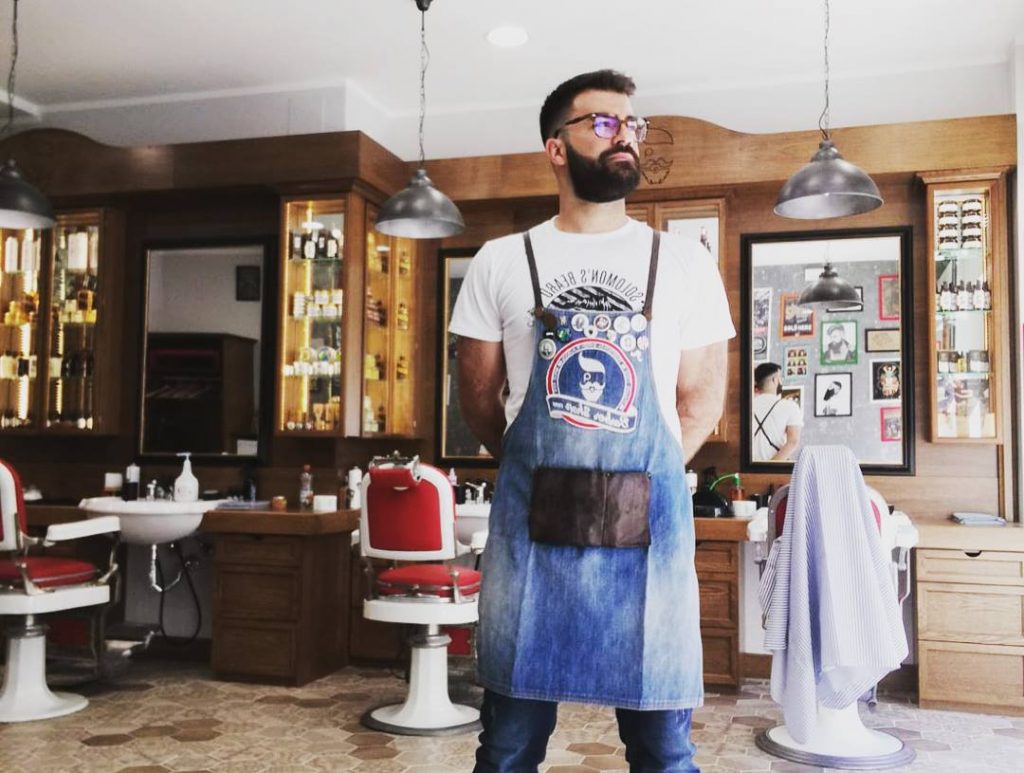 mobili per barber shop