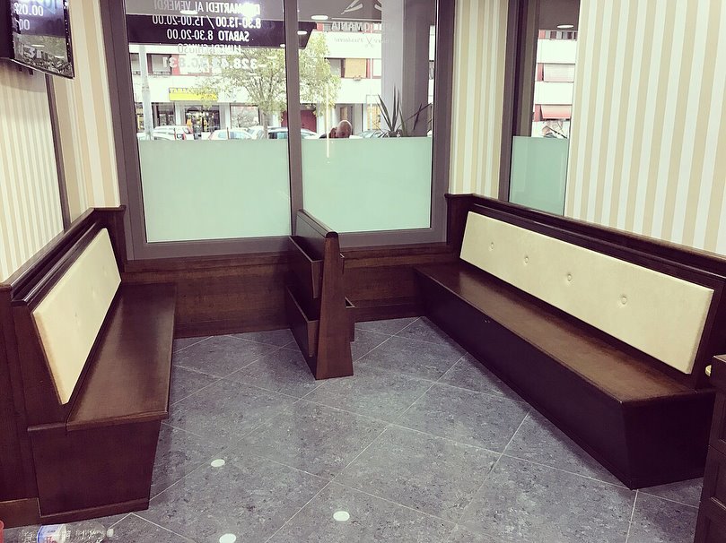 arredamento barber shop classico