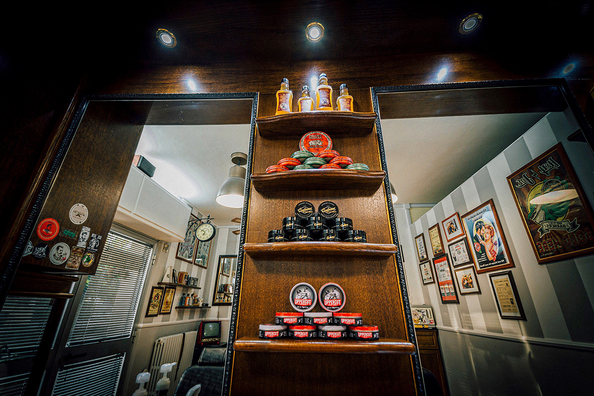 arredamenti per barber shop | arredo di un barber shop
